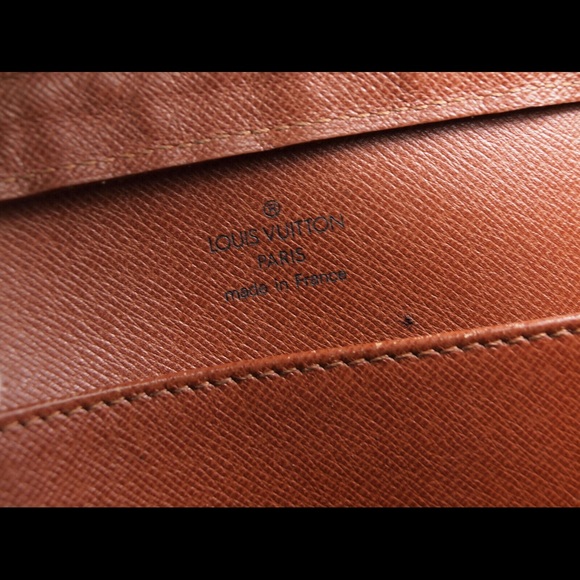 Like New Louis Vuitton M51790 Orsay Clutch - MGRM - Picture 2 of 5